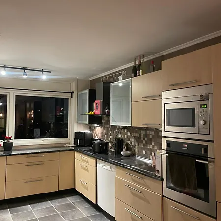 2 Etasjers * Trondheim